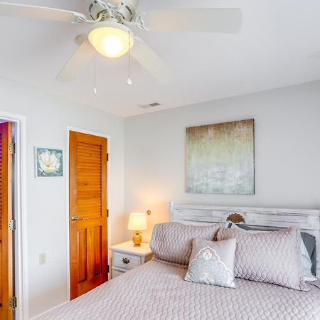 Cozy Lakefront Middle Bass Retreat With Balcony Put-in-Bay Exteriör bild