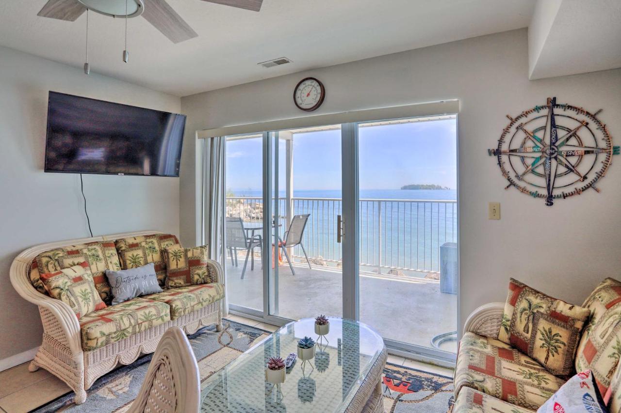 Cozy Lakefront Middle Bass Retreat With Balcony Put-in-Bay Exteriör bild