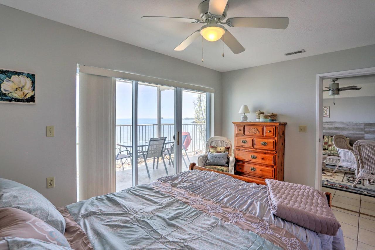 Cozy Lakefront Middle Bass Retreat With Balcony Put-in-Bay Exteriör bild