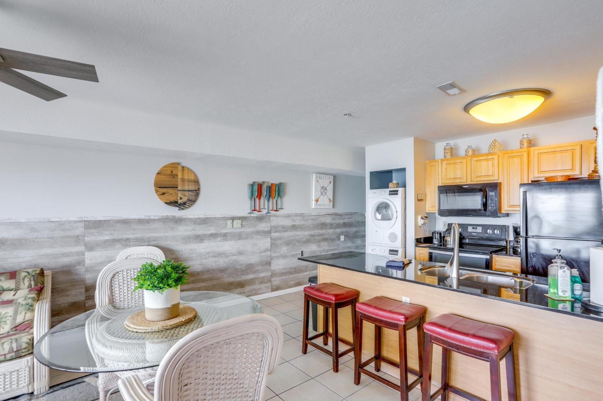 Cozy Lakefront Middle Bass Retreat With Balcony Put-in-Bay Exteriör bild